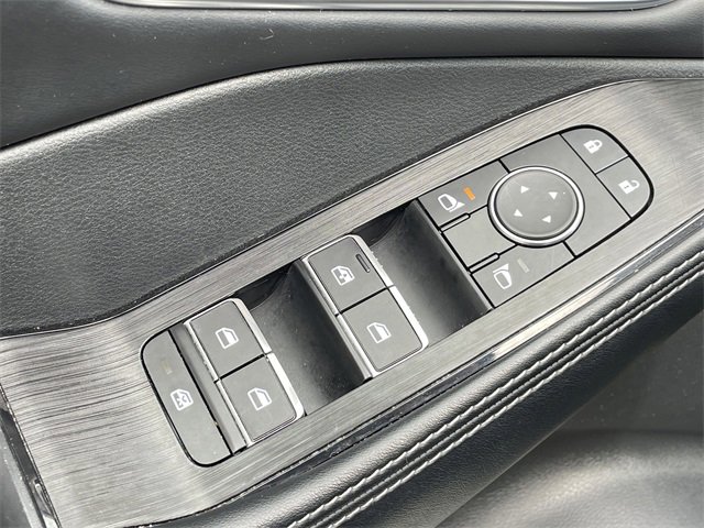 Used 2023 Nissan Rogue Platinum w/ Platinum Premium Package image 17