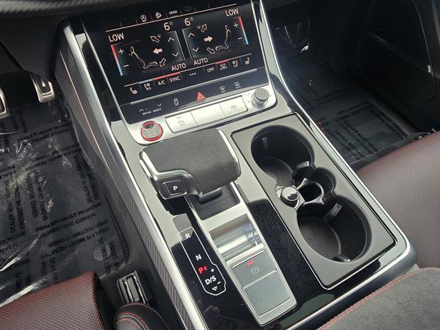 New 2025 Audi RS Q8 performance image 23