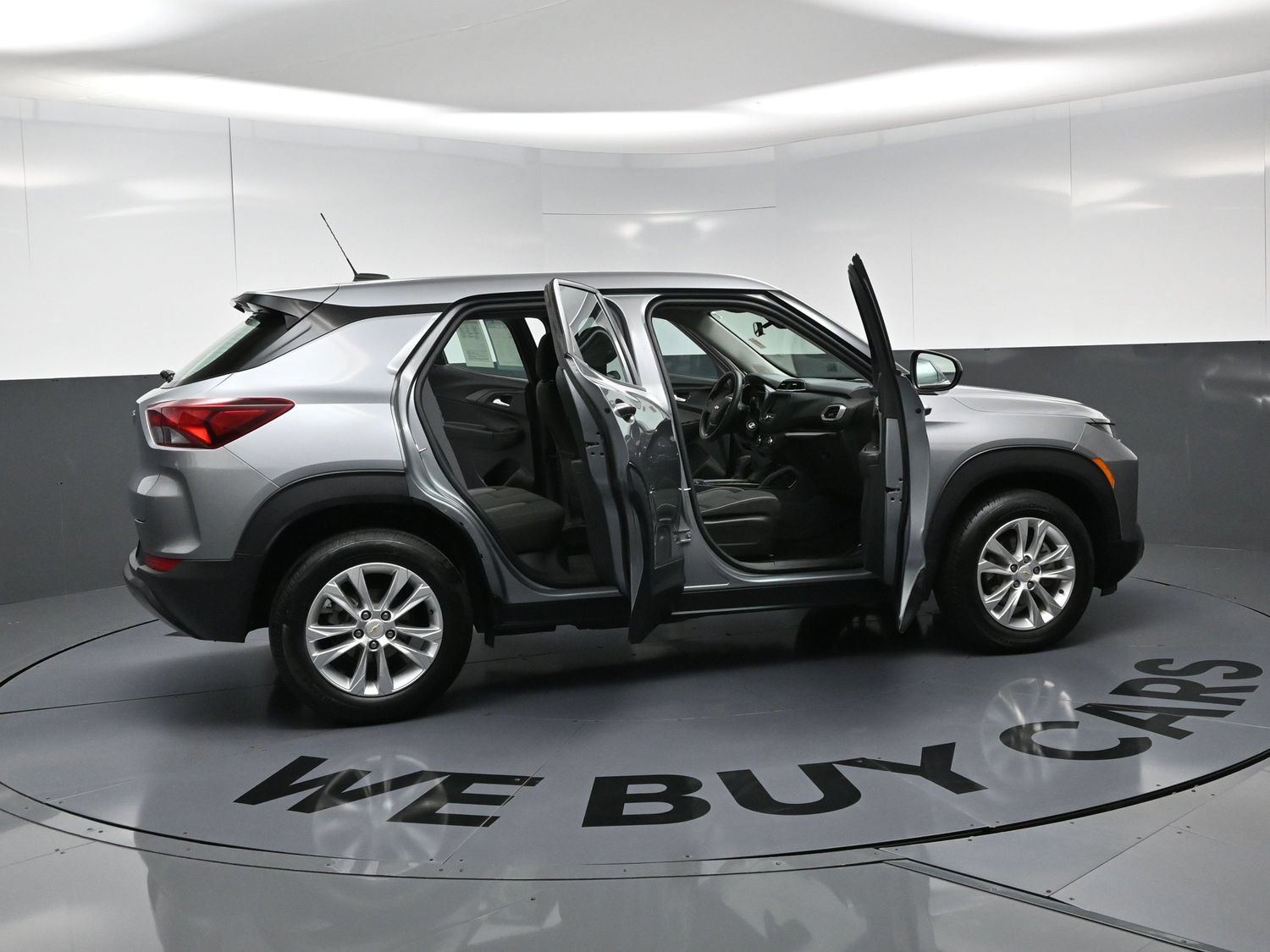 Used 2023 Chevrolet TrailBlazer LS FWD image 25