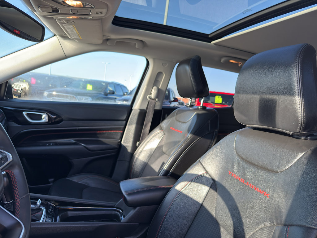 Used 2022 Jeep Compass Trailhawk w/ Sun and Sound Group image 26