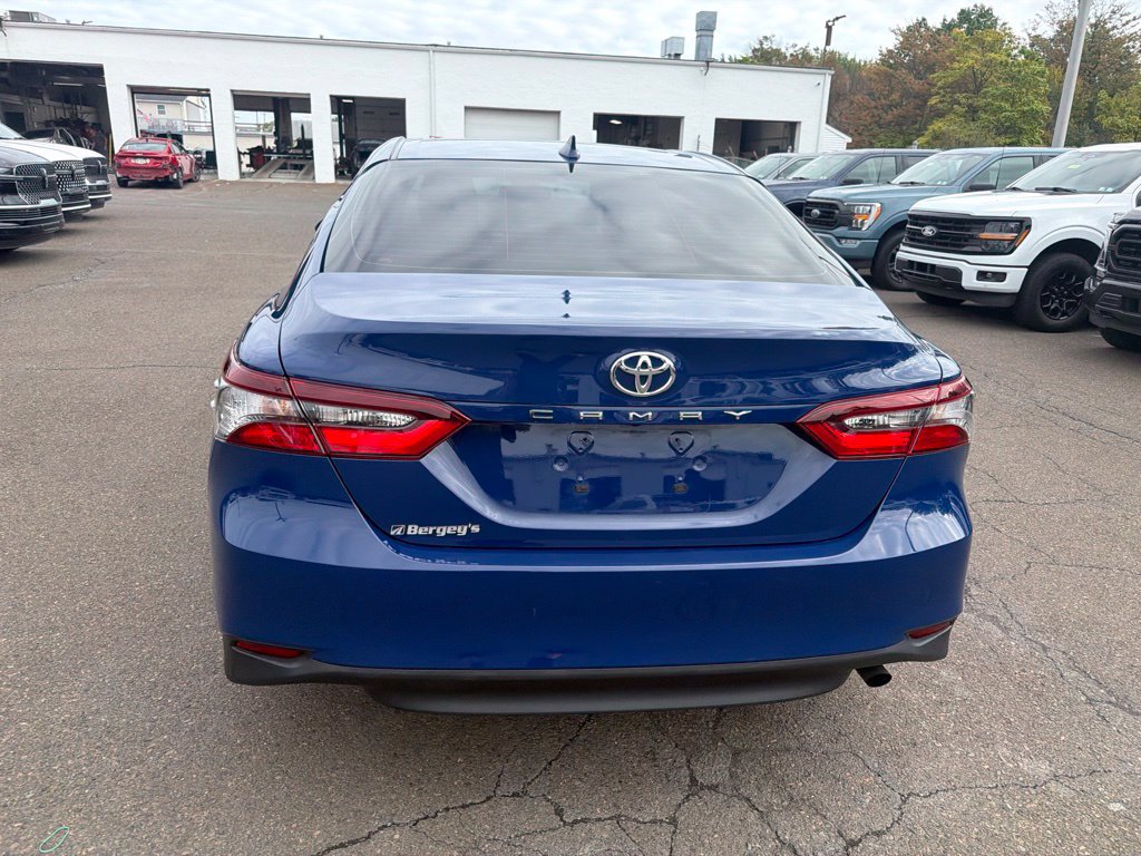 Used 2023 Toyota Camry LE w/ Convenience Package FWD image 5