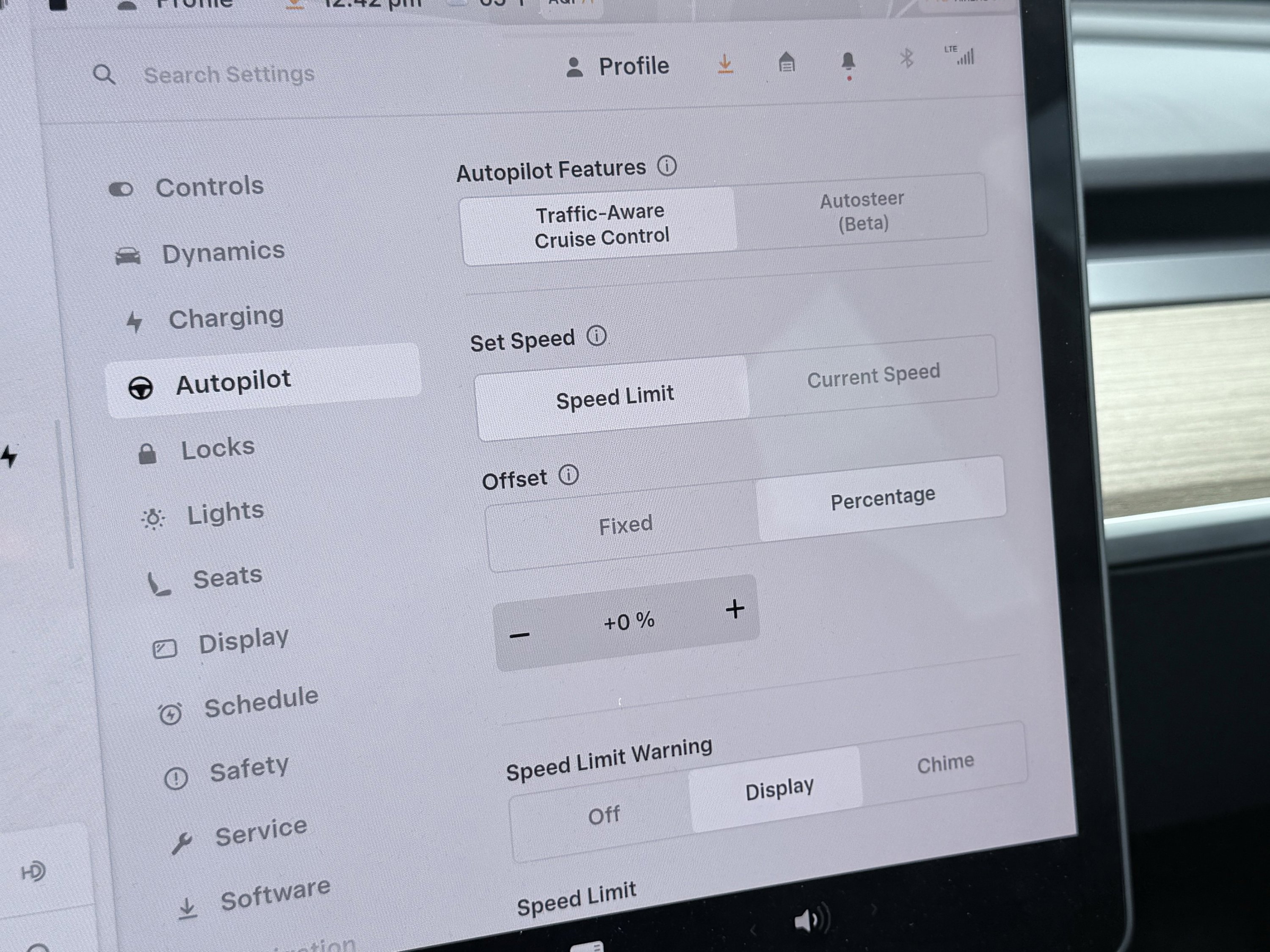 Used 2023 Tesla Model 3 Standard Range image 75