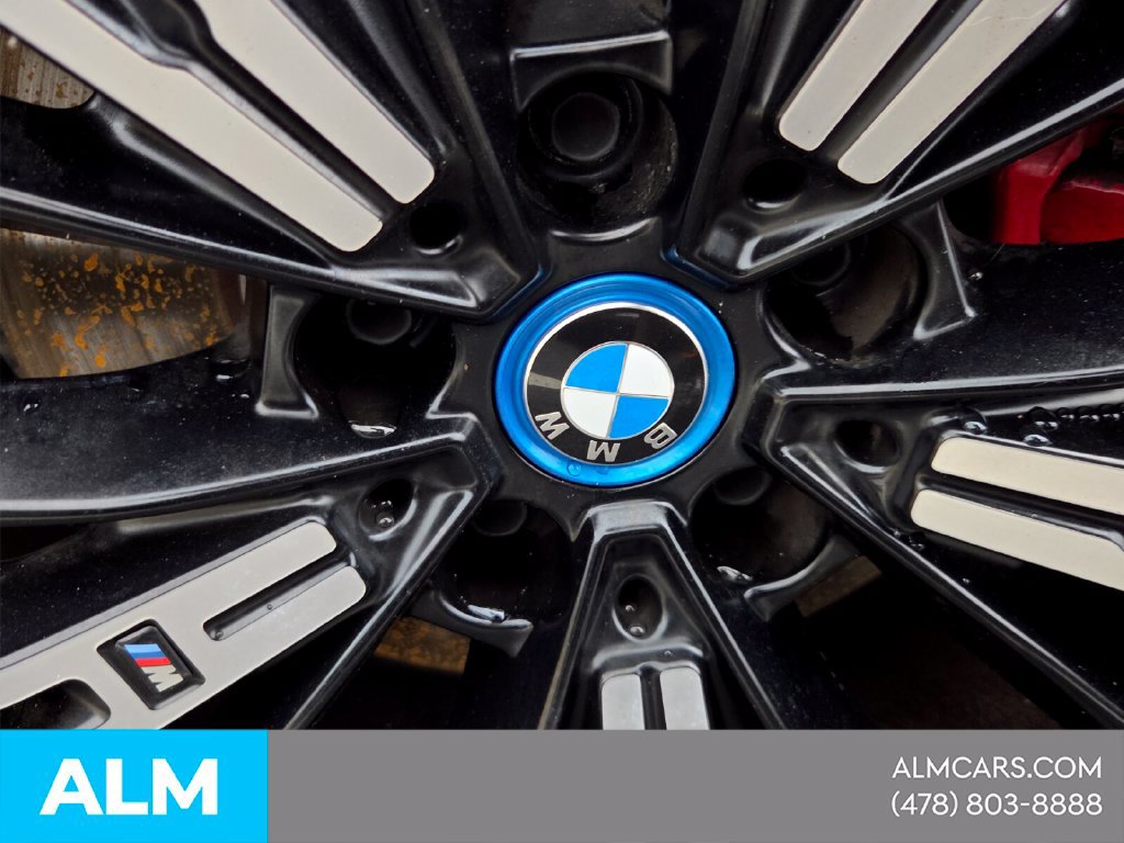 Used 2023 BMW 530e w/ M Sport Package RWD image 13