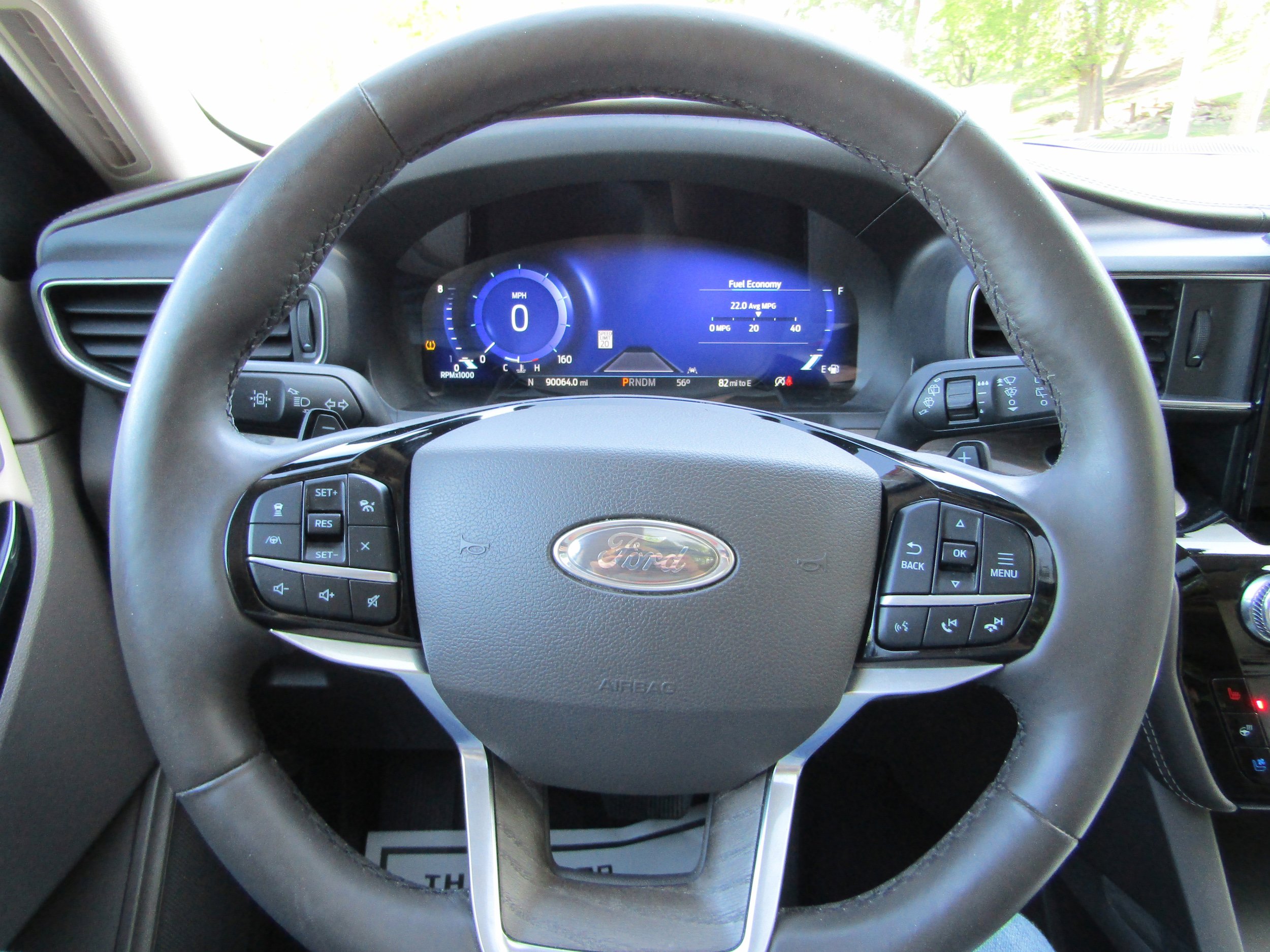 Used 2021 Ford Explorer Platinum w/ Equipment Group 601A AWD/4WD image 26