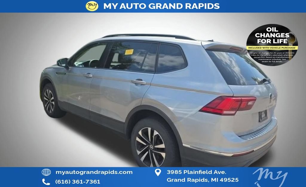 Used 2024 Volkswagen Tiguan S AWD/4WD image 3