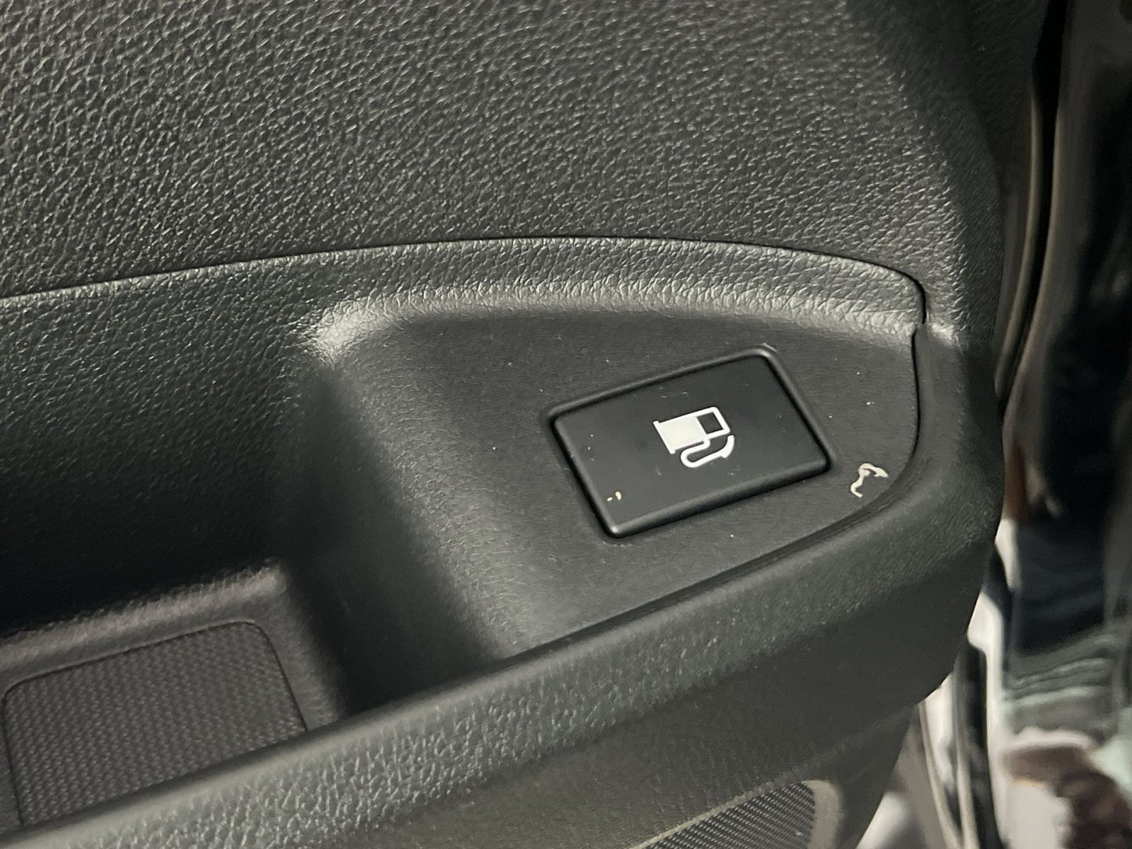 Used 2017 Honda Ridgeline Black Edition image 30
