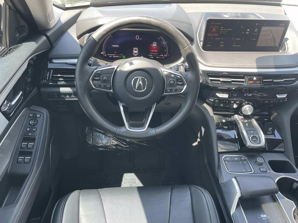 Used 2023 Acura MDX w/ Technology Package FWD image 11