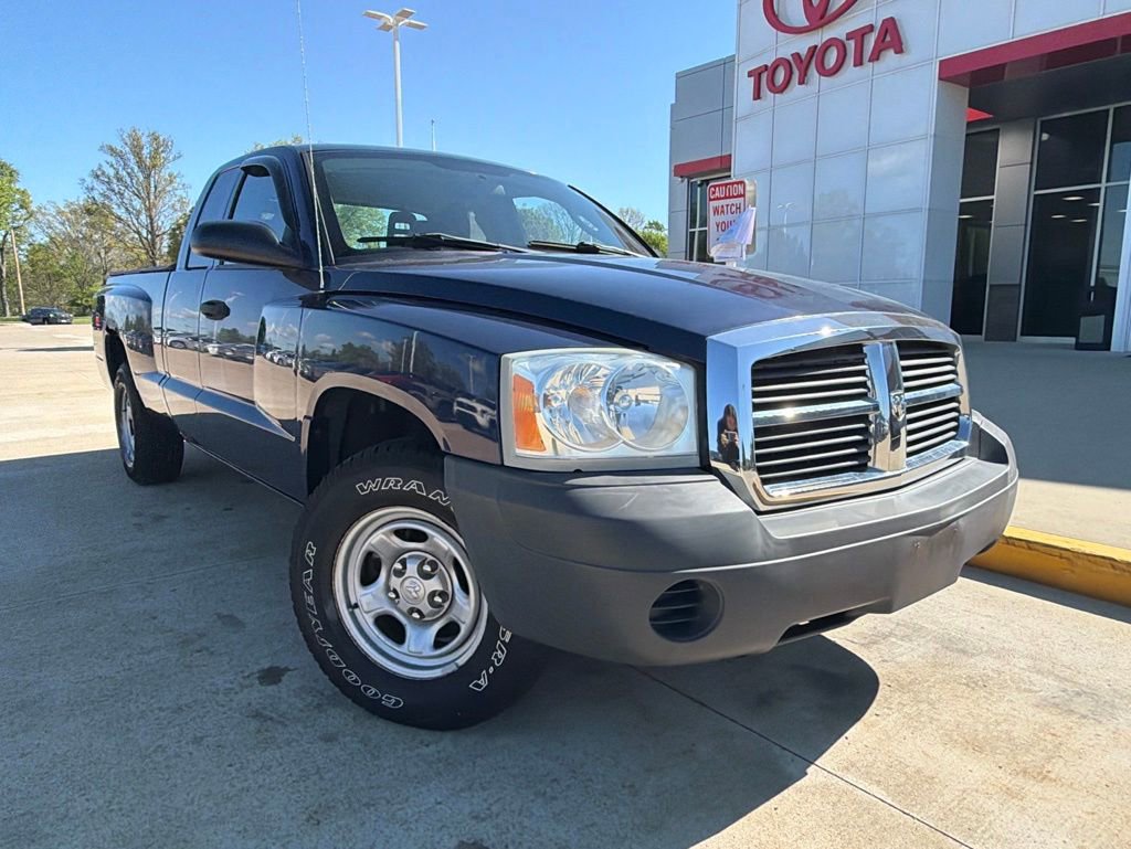 Used 2005 Dodge Dakota ST RWD image 23