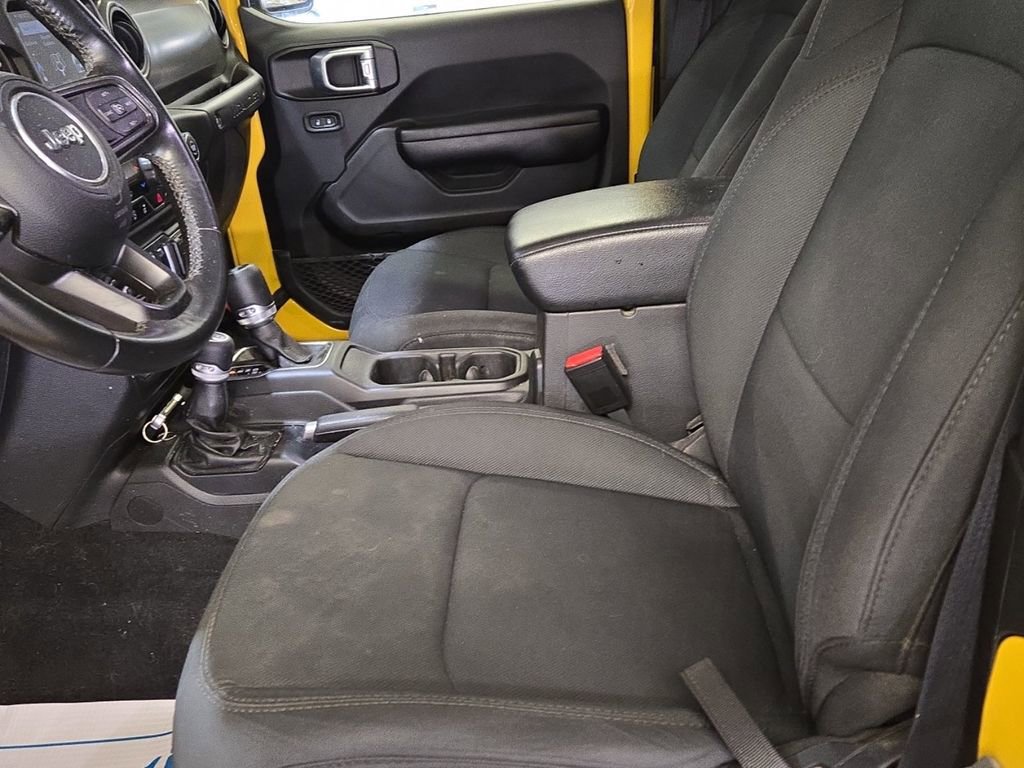 Used 2021 Jeep Wrangler Willys image 9