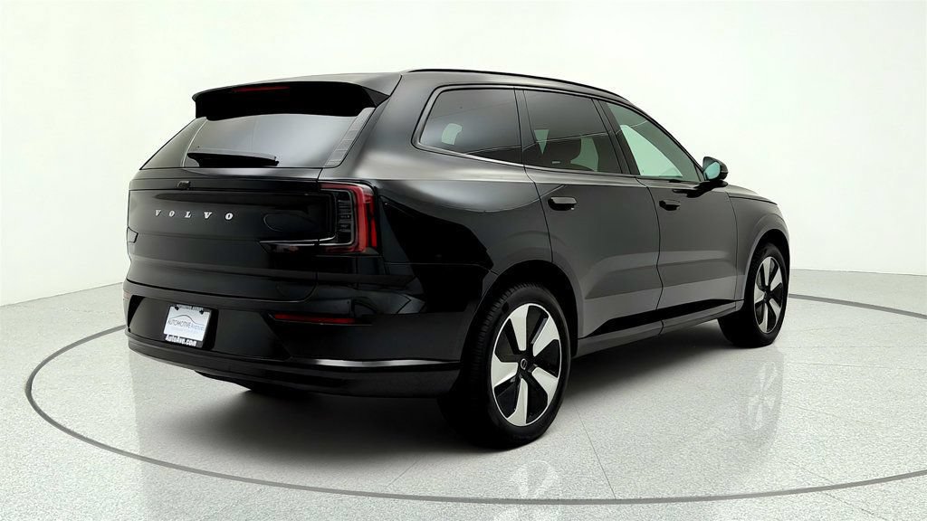 Used 2025 Volvo EX90 Plus AWD/4WD image 5