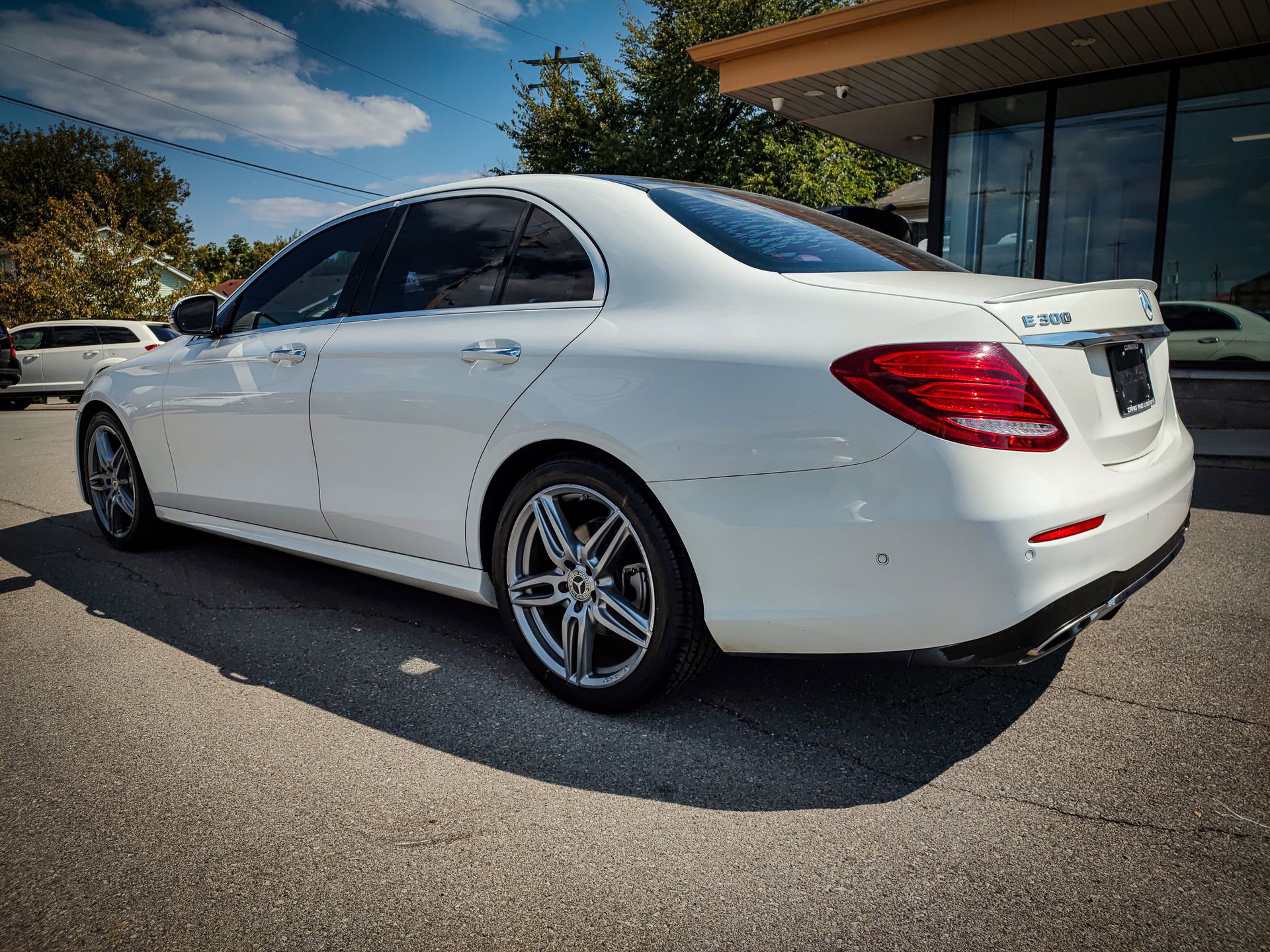 Used 2018 Mercedes-Benz E 300 w/ Premium 1 Package image 19
