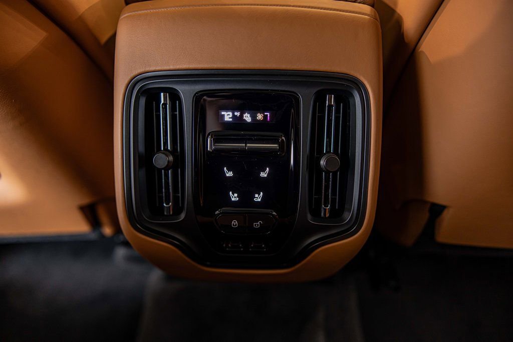 New 2026 Aston Martin DBX 707 AWD/4WD image 36