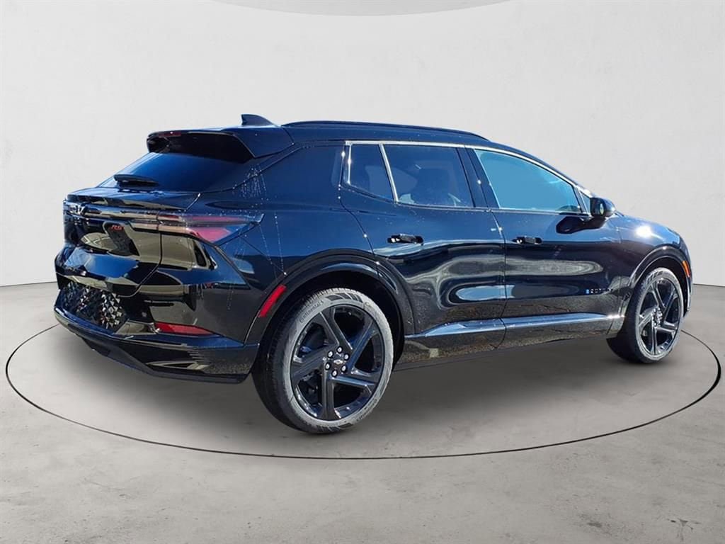 New 2026 Chevrolet Equinox EV RS image 5