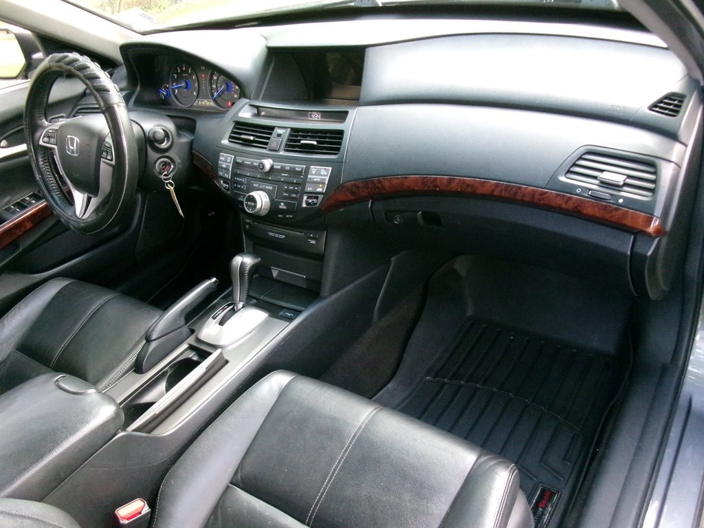 Used 2012 Honda Crosstour EX-L image 18