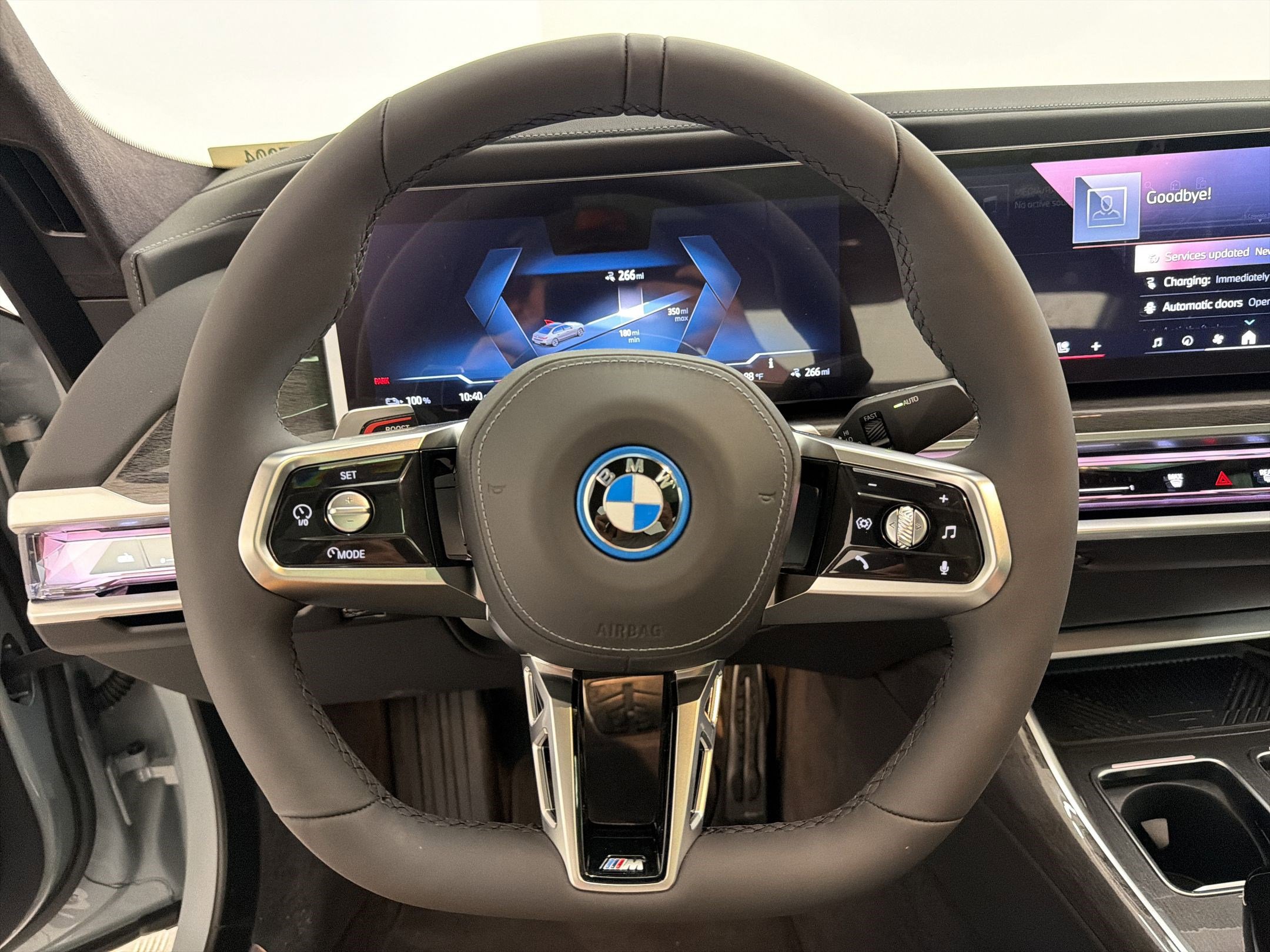 New 2026 BMW i7 xDrive60 w/ Executive Package AWD/4WD image 18