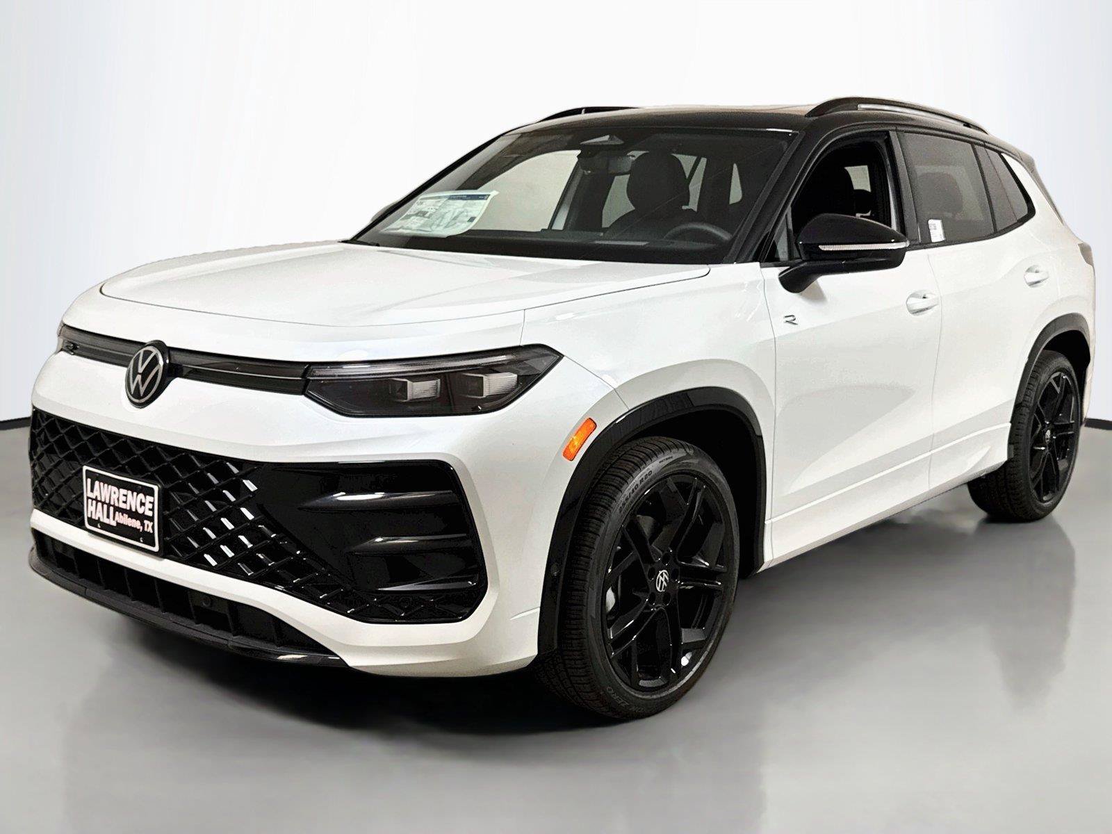 New 2026 Volkswagen Tiguan SE R-Line