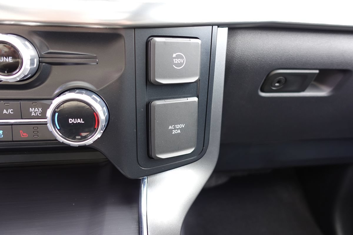 Used 2023 Ford F150 Lariat w/ Equipment Group 502A High AWD/4WD image 53