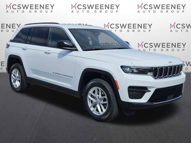 New 2026 Jeep Grand Cherokee Laredo image 7