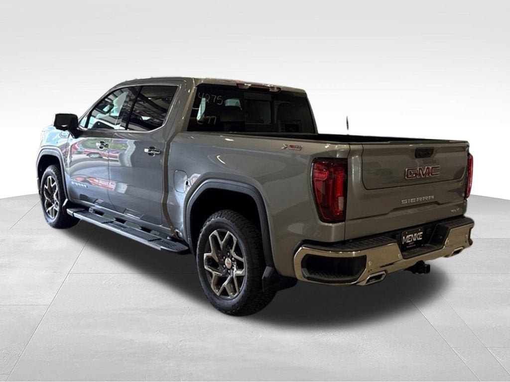 New 2026 GMC Sierra 1500 SLT w/ SLT Premium Plus Package AWD/4WD image 5