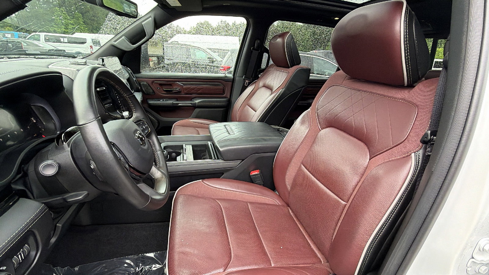 Used 2025 RAM 1500 Limited AWD/4WD image 18