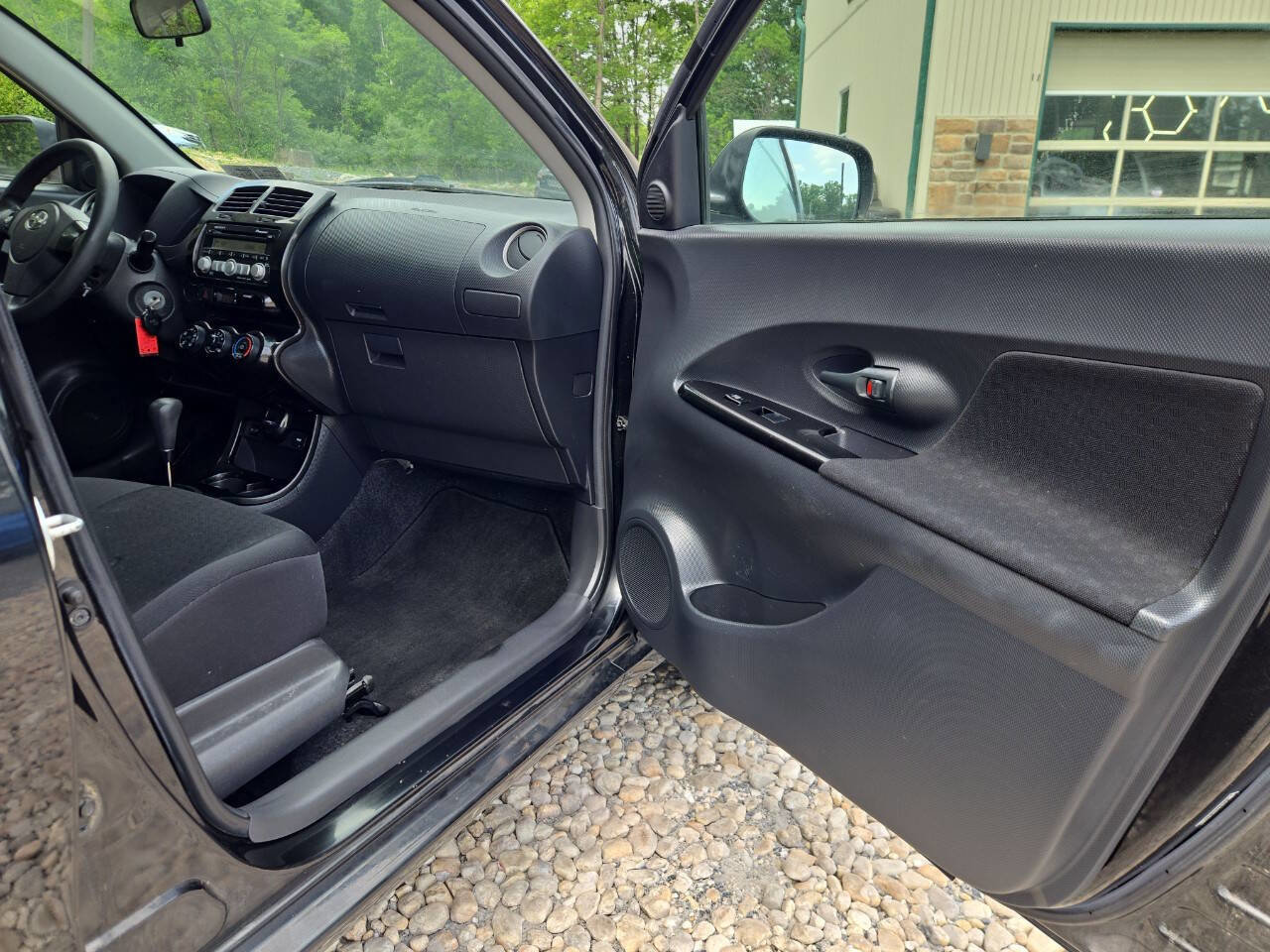 Used 2009 Scion xD FWD image 20
