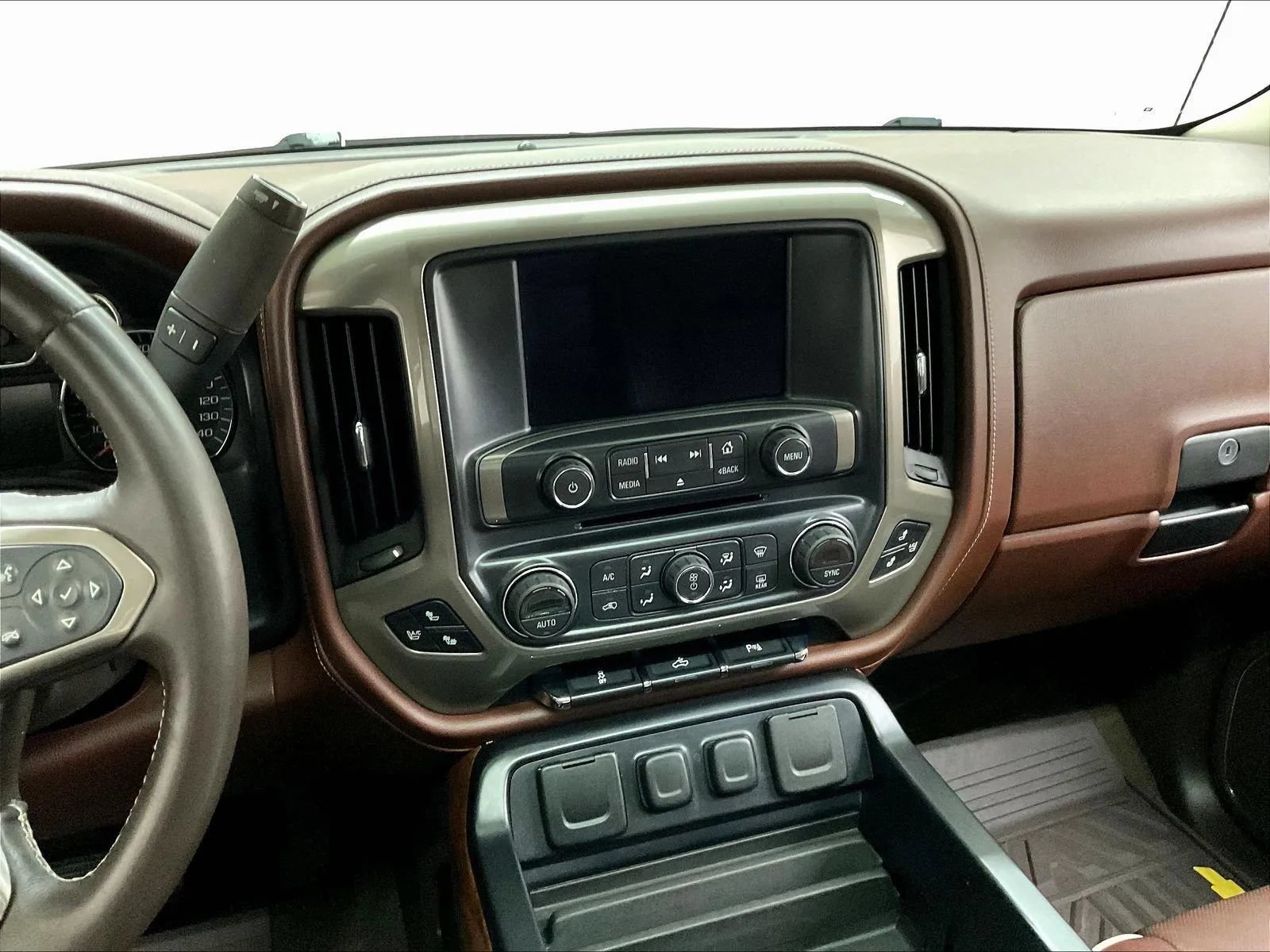 Used 2015 Chevrolet Silverado 1500 High Country AWD/4WD image 22