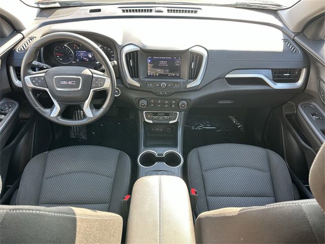 Used 2022 GMC Terrain SLE image 18