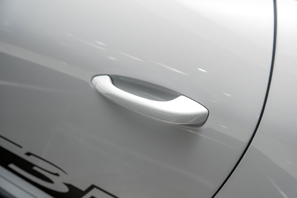 Used 2025 Porsche 911 GT3 RS RWD image 47
