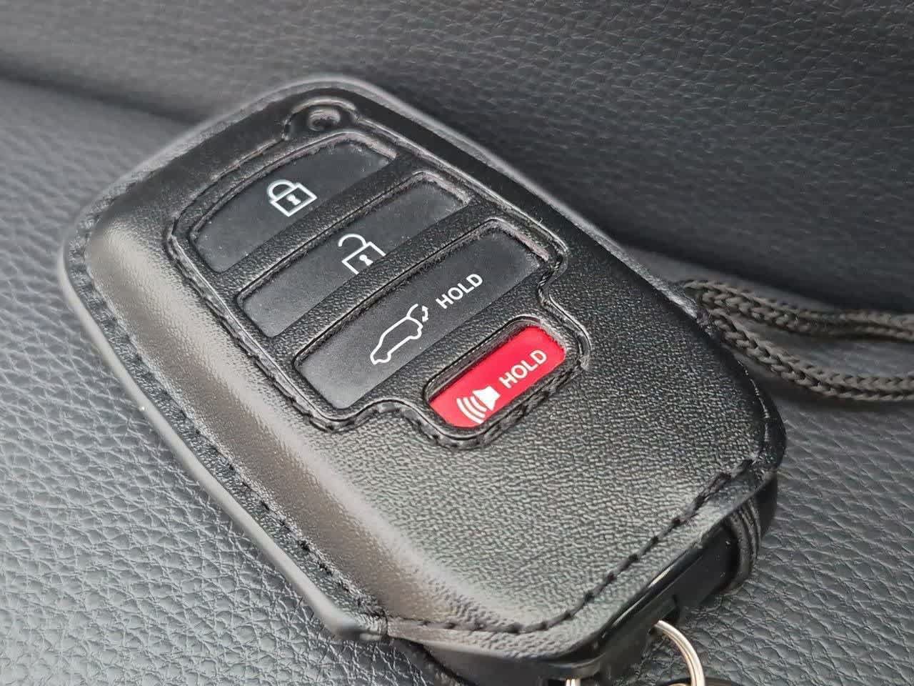 Used 2024 Toyota Grand Highlander AWD image 28