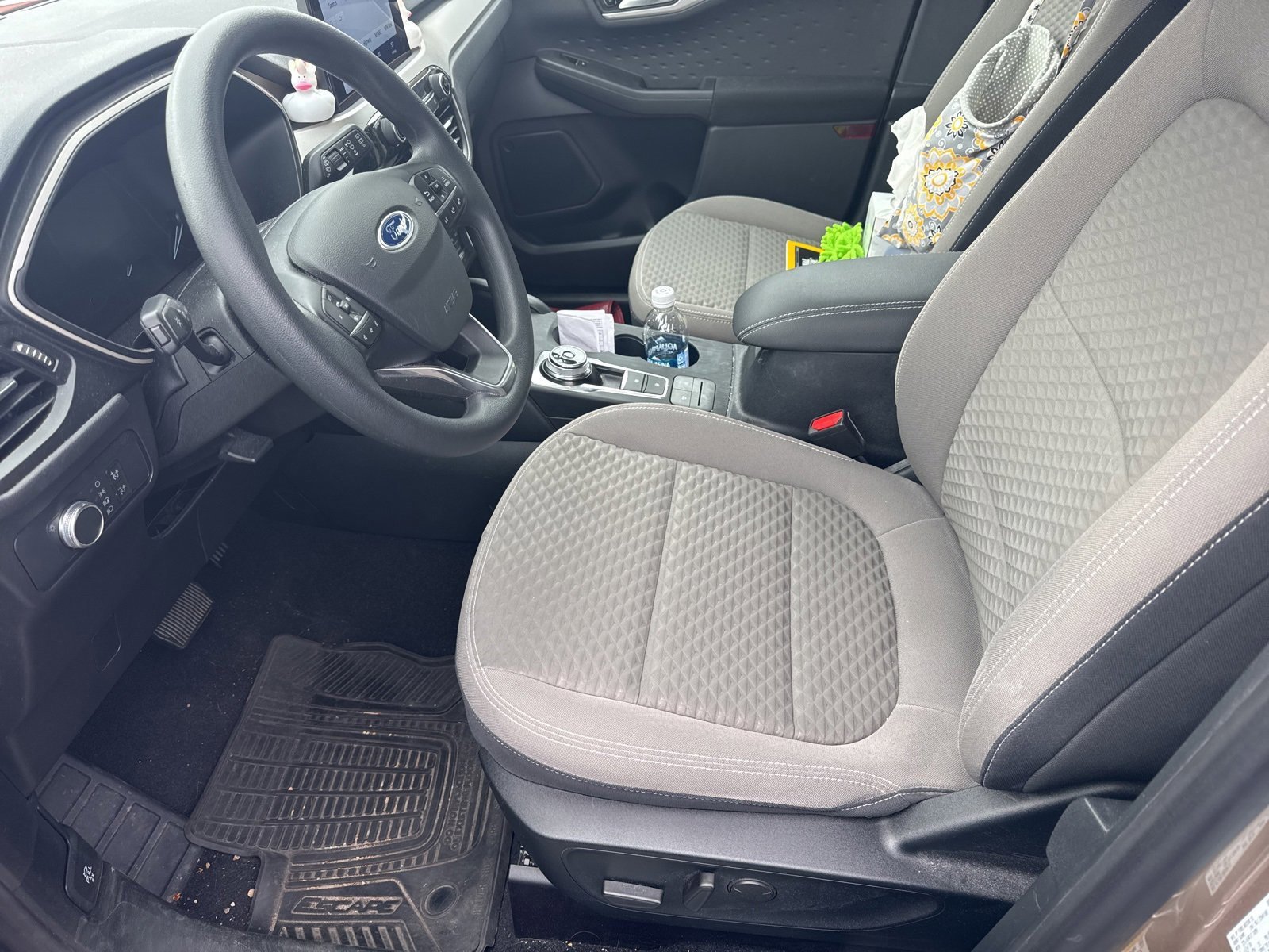 Used 2020 Ford Escape SE image 5