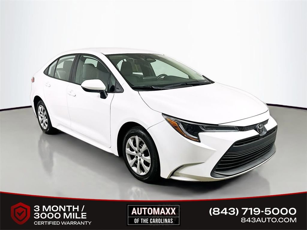 Used 2023 Toyota Corolla LE FWD image 1