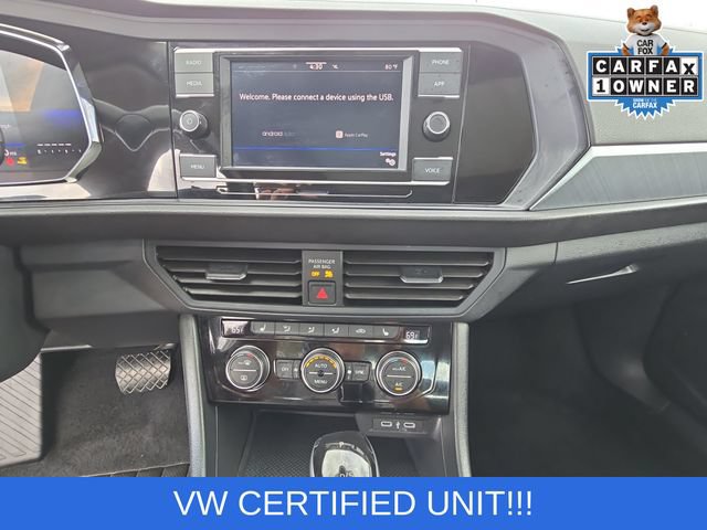Used 2024 Volkswagen Jetta SE FWD image 19