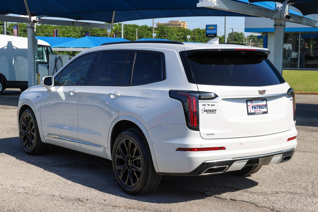 Used 2020 Cadillac XT6 Sport w/ Platinum Package AWD/4WD image 5