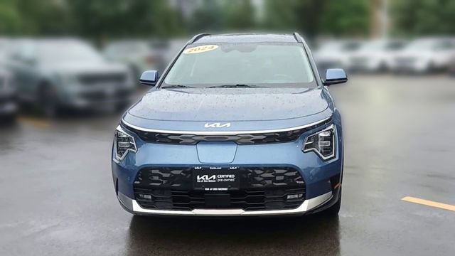 Certified 2024 Kia Niro Wave w/ Wave Preserve Package FWD image 8