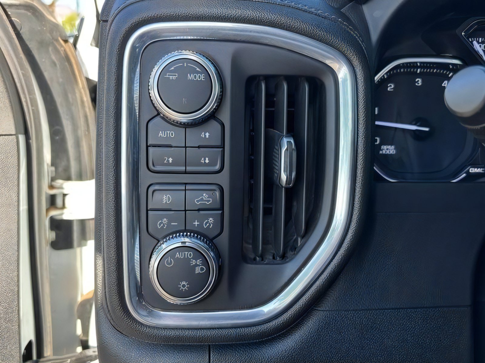 Used 2022 GMC Sierra 2500 SLE w/ SLE Convenience Package AWD/4WD image 26