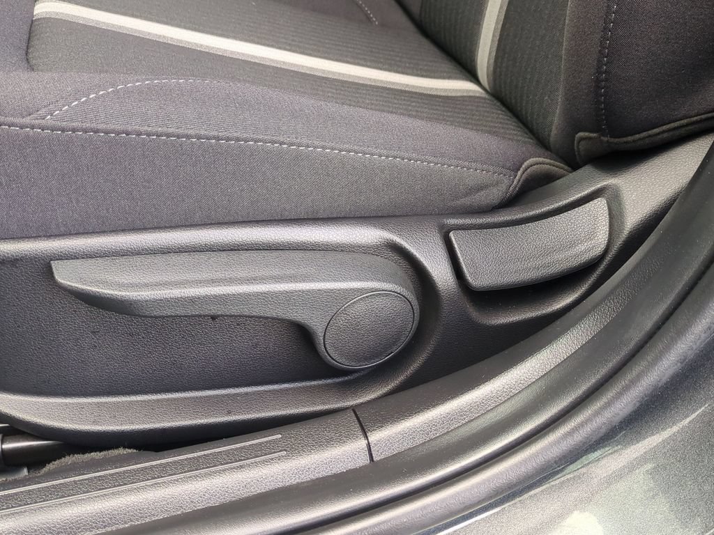 Used 2025 Hyundai Sonata SE FWD image 21