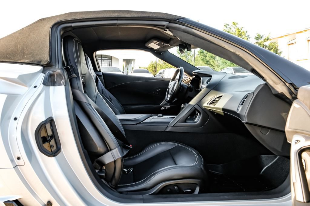 Used 2018 Chevrolet Corvette Z06 RWD image 36