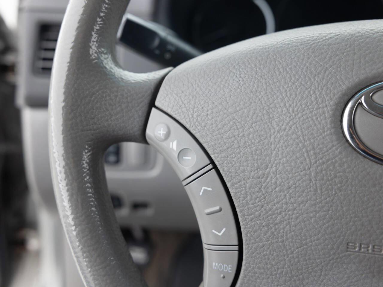 Used 2007 Toyota Sienna LE image 34