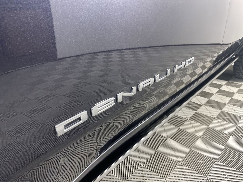 Used 2025 GMC Sierra 3500 Denali w/ Denali Reserve Package image 32