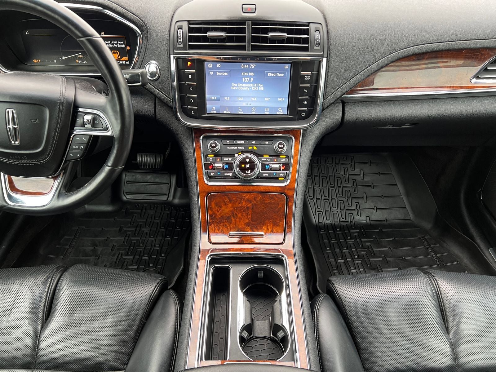 Used 2020 Lincoln Continental Reserve AWD/4WD image 27