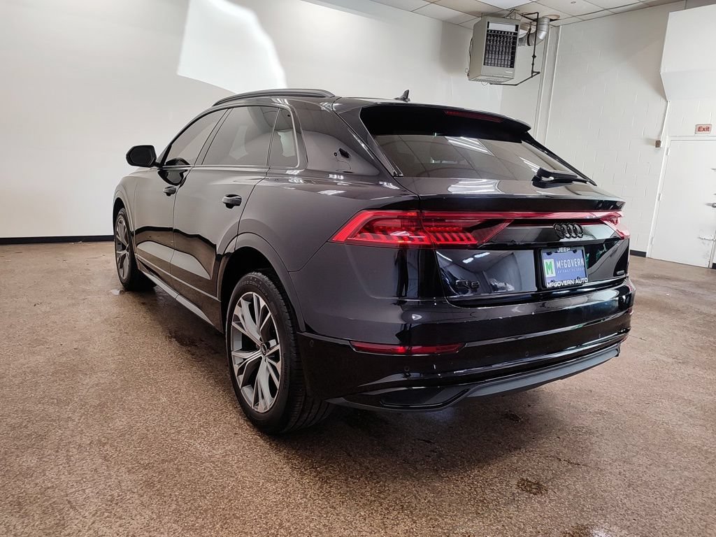 Used 2021 Audi Q8 Premium AWD/4WD image 3