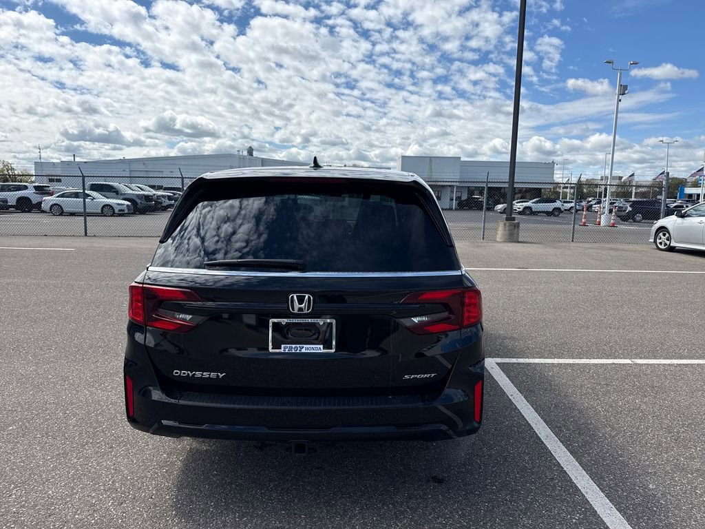 Certified 2025 Honda Odyssey Sport-L image 7