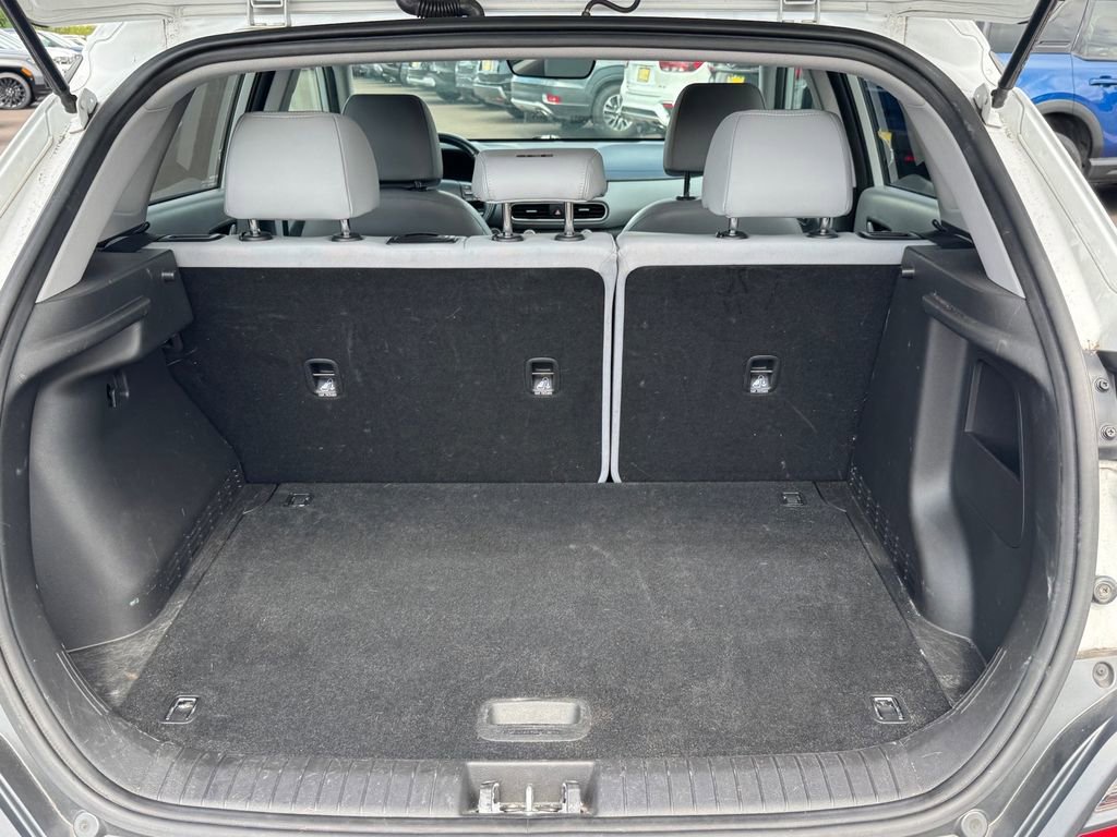 Used 2018 Hyundai Kona Limited FWD image 15
