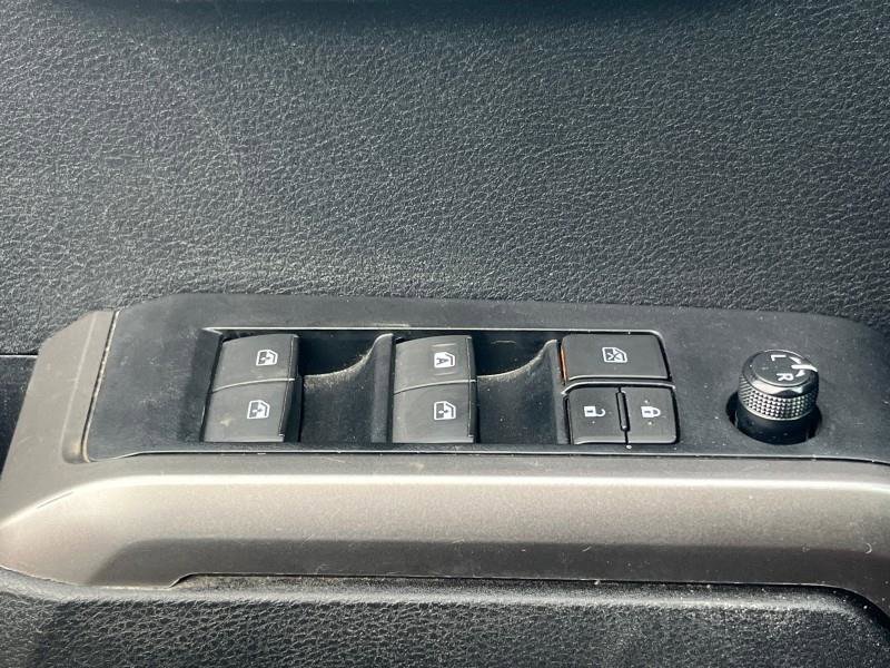 Used 2023 Toyota Tacoma SR5 image 16
