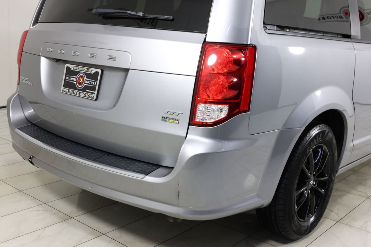 Used 2019 Dodge Grand Caravan GT FWD image 40