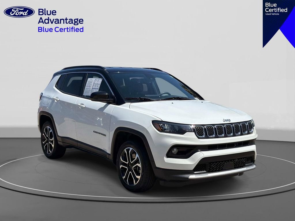 Used 2024 Jeep Compass Limited AWD/4WD image 4