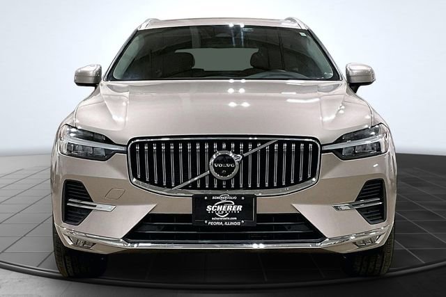 Certified 2023 Volvo XC60 B5 Plus FWD image 4