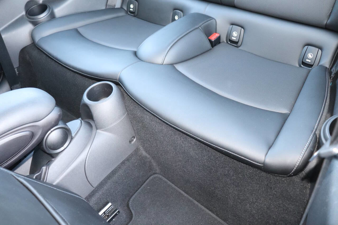 Used 2016 MINI Cooper 2-Door Hardtop image 35