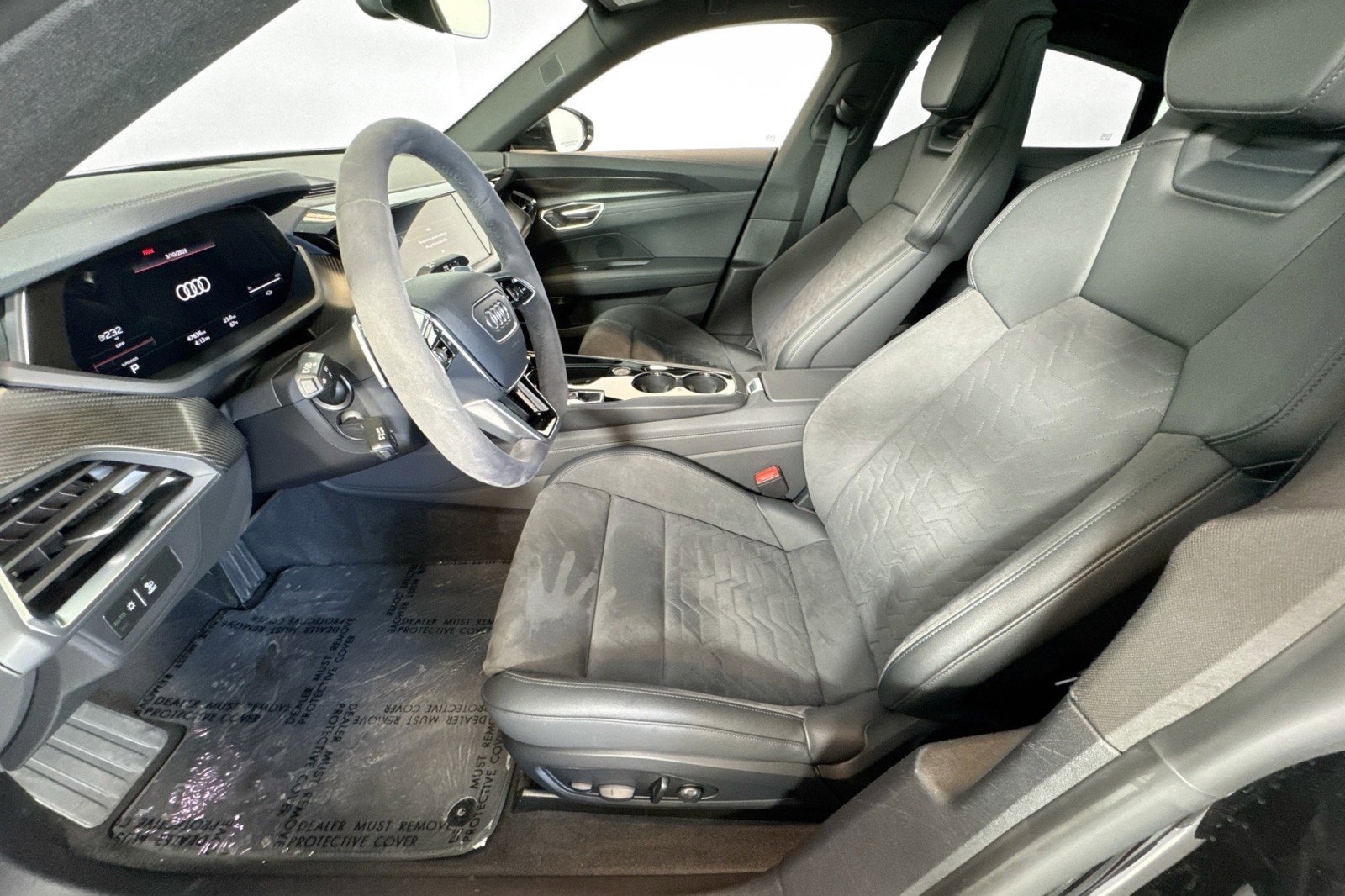 Used 2022 Audi e-tron GT Prestige w/ Prestige Package image 19