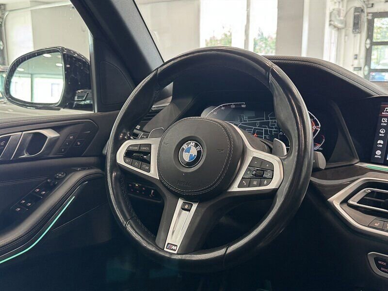 Used 2023 BMW X5 xDrive40i w/ M Sport Package image 21